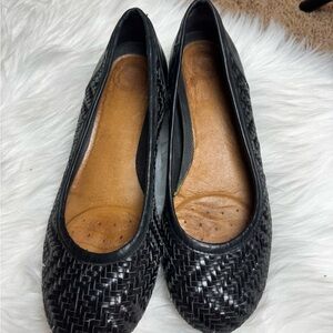Nature Women’s Black Woven Leather Ballet Flats